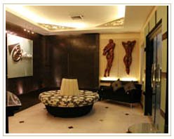 Slider image (3) Roura DermSurgery